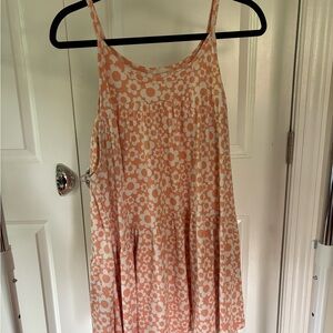 Floral Orange and White top